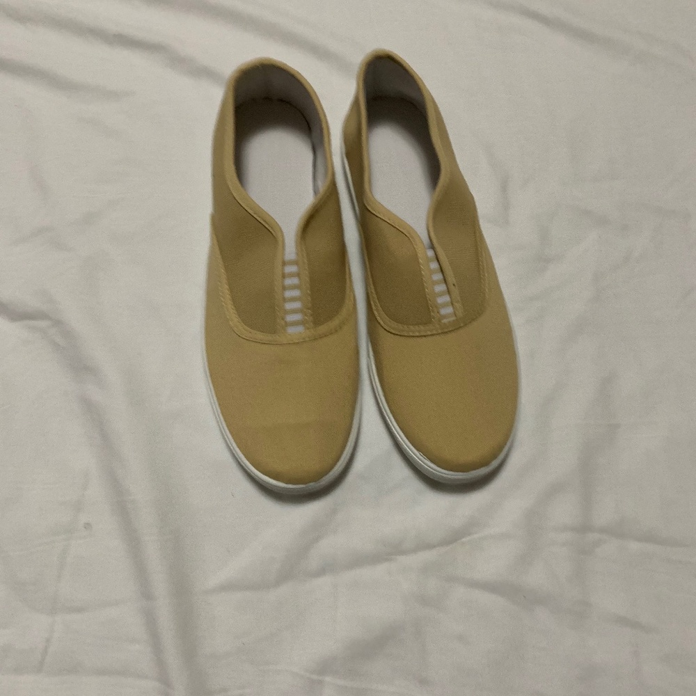 Women sneakers